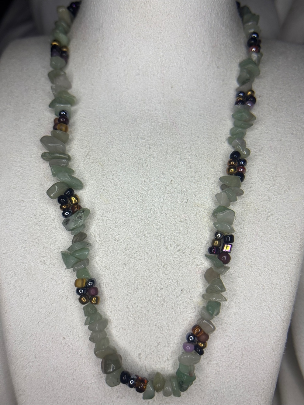 Green Aventurine Chip Bead Stretch Necklace or wrap bracelet - Picture 1 of 5